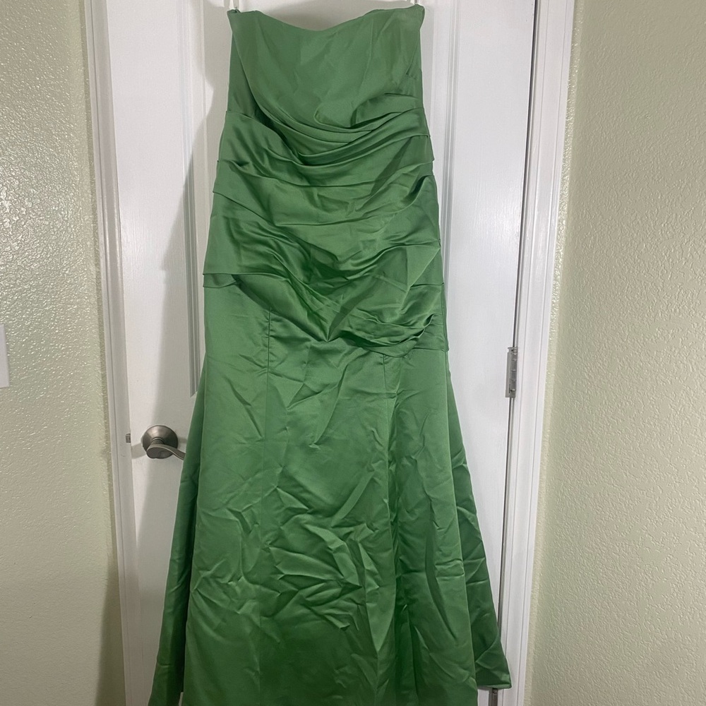 David's Bridal Strapless Green bridesmaid dress